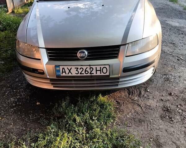 Серый Фиат Стило, объемом двигателя 1.6 л и пробегом 375 тыс. км за 2900 $, фото 1 на Automoto.ua