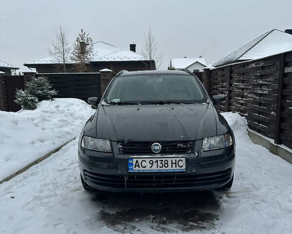 Серый Фиат Стило, объемом двигателя 1.6 л и пробегом 170 тыс. км за 3300 $, фото 1 на Automoto.ua