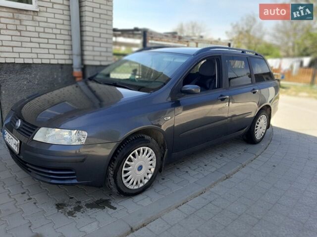 Серый Фиат Стило, объемом двигателя 1.91 л и пробегом 311 тыс. км за 3400 $, фото 1 на Automoto.ua