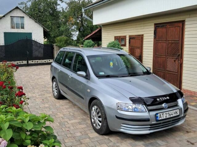 Сірий Фіат Стіло, об'ємом двигуна 1.9 л та пробігом 225 тис. км за 4700 $, фото 1 на Automoto.ua