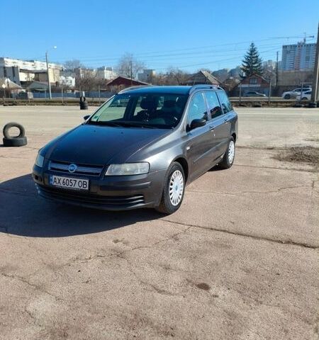 Серый Фиат Стило, объемом двигателя 1.6 л и пробегом 270 тыс. км за 3200 $, фото 1 на Automoto.ua