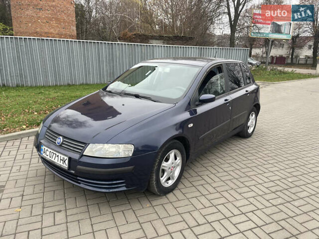 Синий Фиат Стило, объемом двигателя 1.91 л и пробегом 295 тыс. км за 2700 $, фото 1 на Automoto.ua