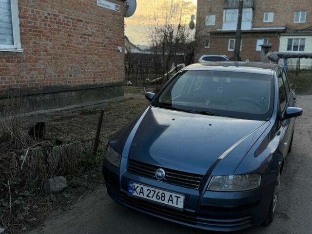 Синій Фіат Стіло, об'ємом двигуна 1.6 л та пробігом 360 тис. км за 3500 $, фото 1 на Automoto.ua
