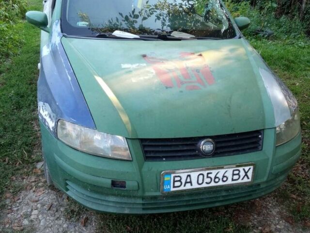 Синий Фиат Стило, объемом двигателя 1.9 л и пробегом 214 тыс. км за 2000 $, фото 1 на Automoto.ua