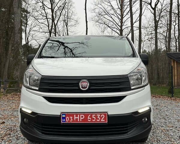 Белый Фиат Таленто, объемом двигателя 2 л и пробегом 217 тыс. км за 17750 $, фото 1 на Automoto.ua