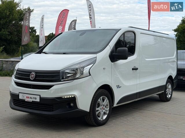 Белый Фиат Таленто, объемом двигателя 2 л и пробегом 305 тыс. км за 16555 $, фото 1 на Automoto.ua