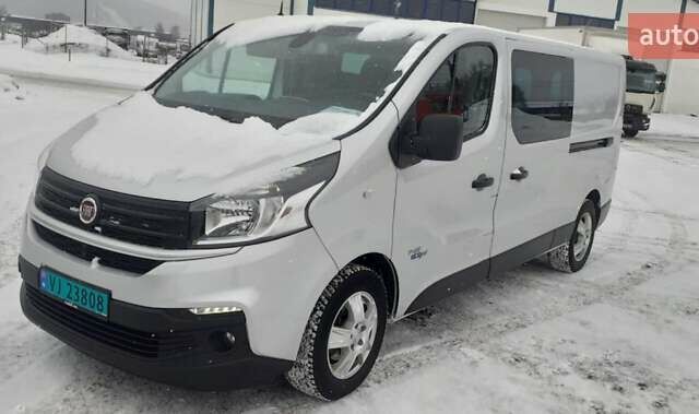 Серый Фиат Таленто, объемом двигателя 2 л и пробегом 109 тыс. км за 19900 $, фото 1 на Automoto.ua