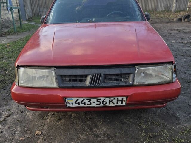 Красный Фиат Темпра, объемом двигателя 1 л и пробегом 513 тыс. км за 452 $, фото 1 на Automoto.ua