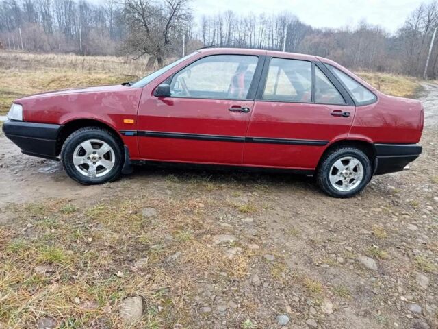 Красный Фиат Темпра, объемом двигателя 1.6 л и пробегом 280 тыс. км за 1299 $, фото 1 на Automoto.ua