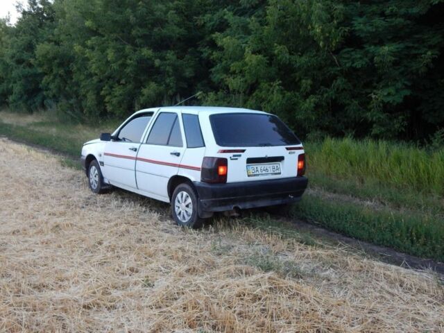 Білий Фіат Тіпо, об'ємом двигуна 1.1 л та пробігом 1 тис. км за 783 $, фото 1 на Automoto.ua