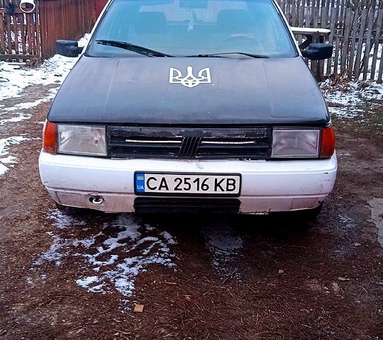 Білий Фіат Тіпо, об'ємом двигуна 1.4 л та пробігом 211 тис. км за 800 $, фото 1 на Automoto.ua