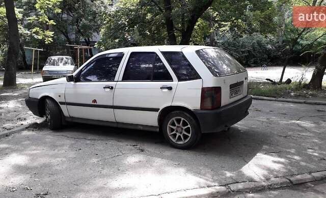 Білий Фіат Тіпо, об'ємом двигуна 0 л та пробігом 368 тис. км за 1000 $, фото 1 на Automoto.ua