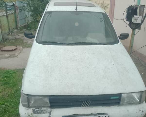 Белый Фиат Типо, объемом двигателя 1.93 л и пробегом 350 тыс. км за 800 $, фото 1 на Automoto.ua