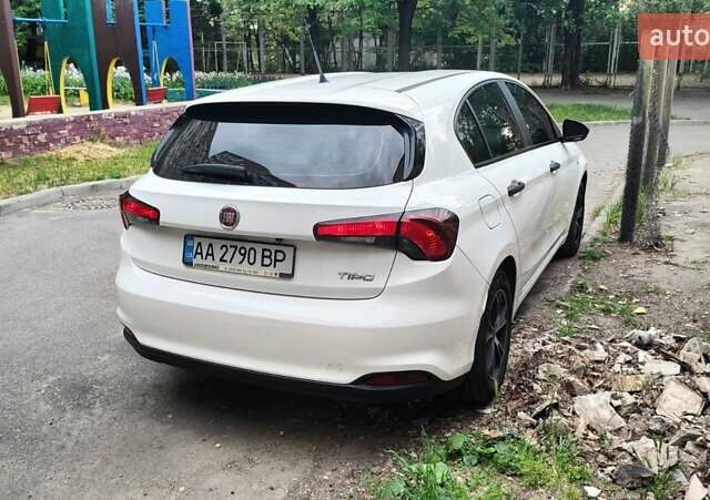 Белый Фиат Типо, объемом двигателя 1.37 л и пробегом 96 тыс. км за 9500 $, фото 1 на Automoto.ua