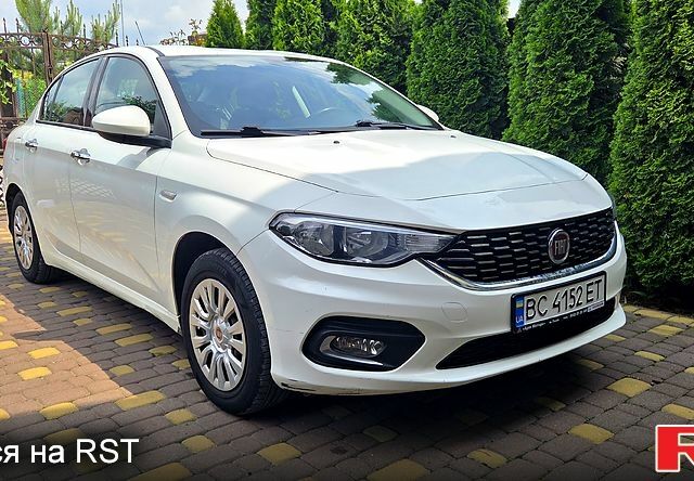 Білий Фіат Тіпо, об'ємом двигуна 1.4 л та пробігом 170 тис. км за 7600 $, фото 1 на Automoto.ua