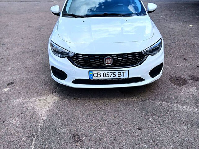 Білий Фіат Тіпо, об'ємом двигуна 1.4 л та пробігом 0 тис. км за 9200 $, фото 1 на Automoto.ua