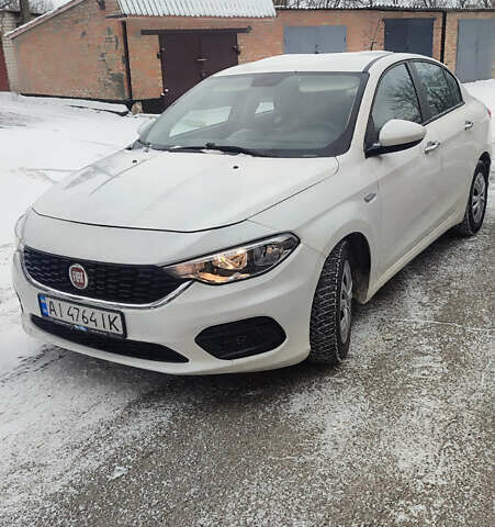 Белый Фиат Типо, объемом двигателя 1.37 л и пробегом 270 тыс. км за 5200 $, фото 1 на Automoto.ua