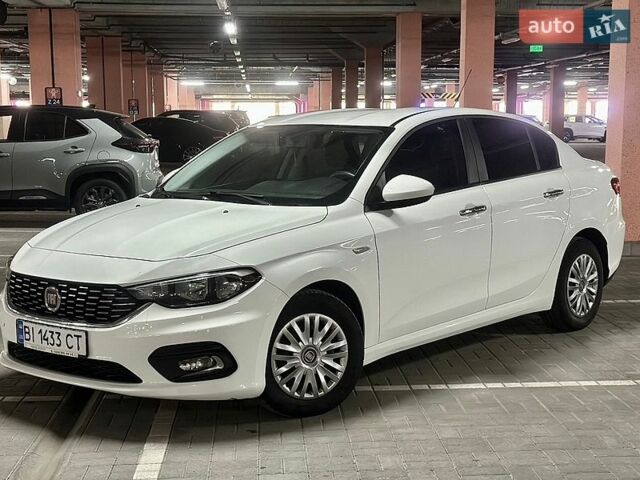 Белый Фиат Типо, объемом двигателя 1.4 л и пробегом 178 тыс. км за 7900 $, фото 1 на Automoto.ua