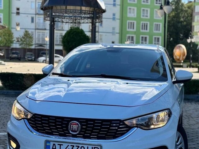 Белый Фиат Типо, объемом двигателя 1.4 л и пробегом 167 тыс. км за 7000 $, фото 1 на Automoto.ua