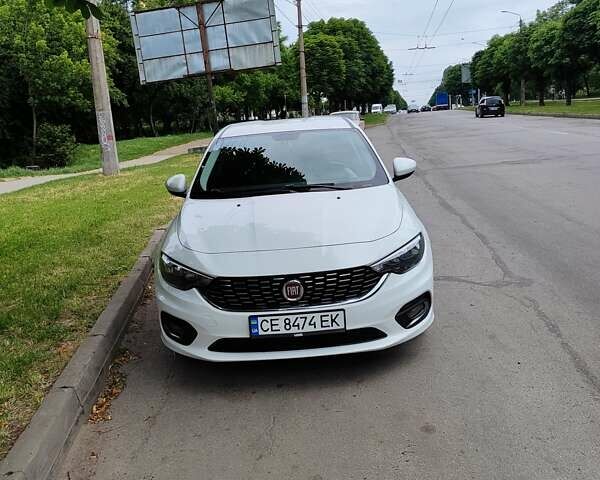 Білий Фіат Тіпо, об'ємом двигуна 1.37 л та пробігом 200 тис. км за 7100 $, фото 1 на Automoto.ua
