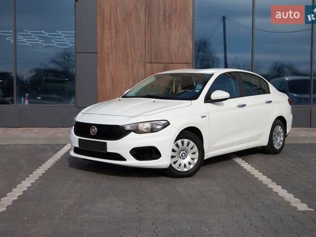 Білий Фіат Тіпо, об'ємом двигуна 1.37 л та пробігом 245 тис. км за 7100 $, фото 1 на Automoto.ua