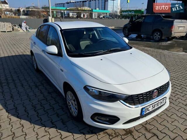Білий Фіат Тіпо, об'ємом двигуна 1.37 л та пробігом 111 тис. км за 9200 $, фото 1 на Automoto.ua