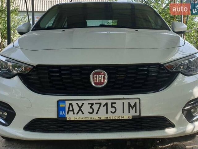 Білий Фіат Тіпо, об'ємом двигуна 1.4 л та пробігом 50 тис. км за 11900 $, фото 1 на Automoto.ua