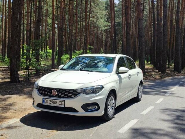 Белый Фиат Типо, объемом двигателя 1.37 л и пробегом 90 тыс. км за 9500 $, фото 1 на Automoto.ua