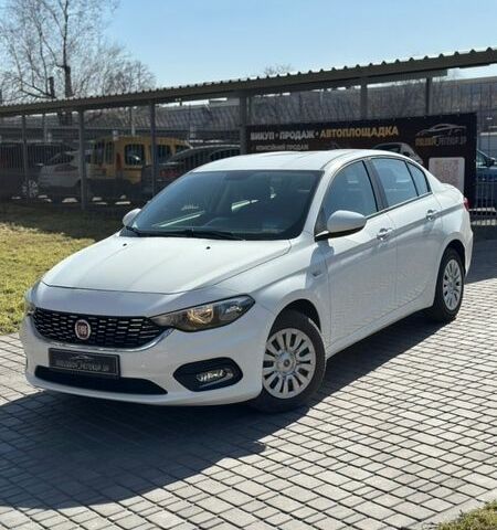 Белый Фиат Типо, объемом двигателя 1.37 л и пробегом 61 тыс. км за 9500 $, фото 1 на Automoto.ua