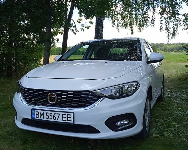 Белый Фиат Типо, объемом двигателя 1.37 л и пробегом 120 тыс. км за 9500 $, фото 1 на Automoto.ua