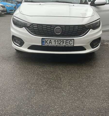 Белый Фиат Типо, объемом двигателя 1.37 л и пробегом 114 тыс. км за 8500 $, фото 1 на Automoto.ua