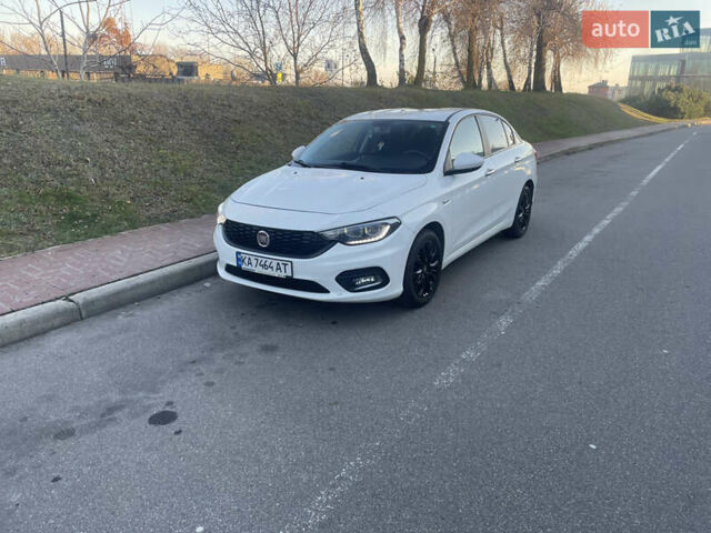 Белый Фиат Типо, объемом двигателя 1.37 л и пробегом 100 тыс. км за 11500 $, фото 1 на Automoto.ua