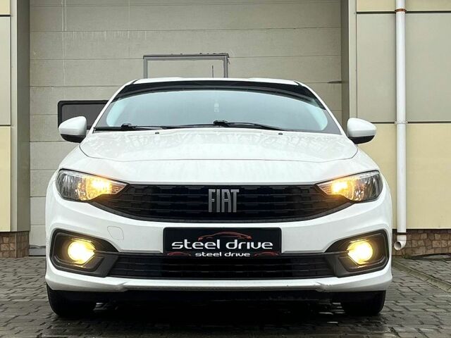 Белый Фиат Типо, объемом двигателя 1.4 л и пробегом 109 тыс. км за 10800 $, фото 1 на Automoto.ua