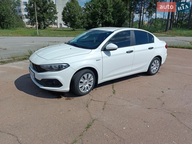 Белый Фиат Типо, объемом двигателя 1.37 л и пробегом 18 тыс. км за 11000 $, фото 1 на Automoto.ua