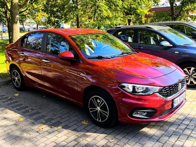 Красный Фиат Типо, объемом двигателя 1.6 л и пробегом 76 тыс. км за 9500 $, фото 1 на Automoto.ua