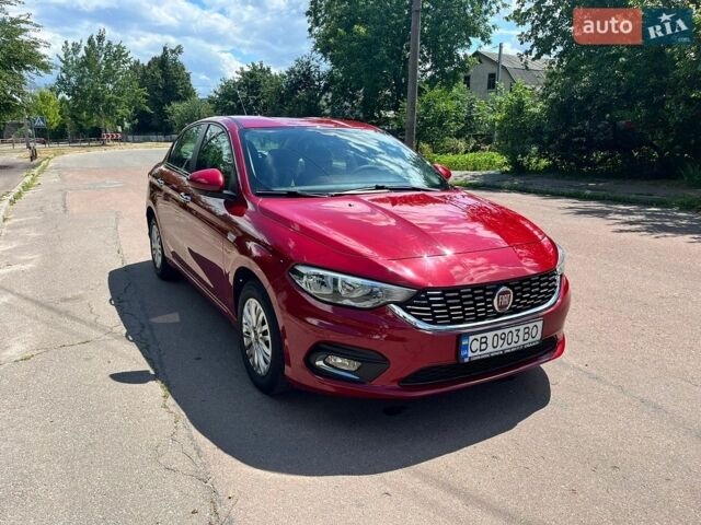Червоний Фіат Тіпо, об'ємом двигуна 1.37 л та пробігом 95 тис. км за 7600 $, фото 1 на Automoto.ua