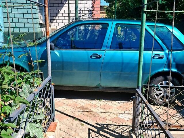 Фіат Тіпо, об'ємом двигуна 1.6 л та пробігом 264 тис. км за 1100 $, фото 1 на Automoto.ua