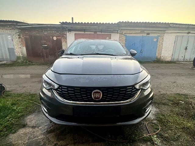 Фиат Типо, объемом двигателя 1.4 л и пробегом 67 тыс. км за 5300 $, фото 1 на Automoto.ua