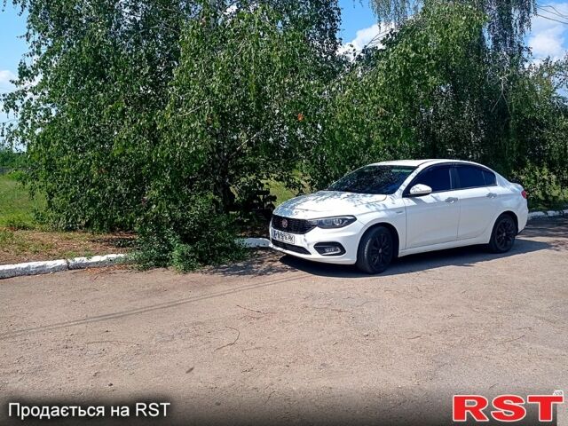 Фіат Тіпо, об'ємом двигуна 1.4 л та пробігом 96 тис. км за 9100 $, фото 1 на Automoto.ua