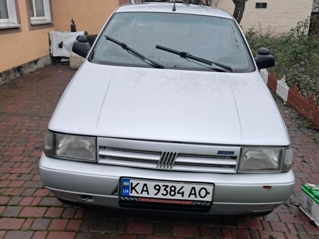 Серый Фиат Типо, объемом двигателя 0 л и пробегом 300 тыс. км за 600 $, фото 1 на Automoto.ua