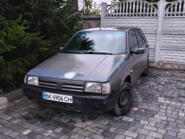 Серый Фиат Типо, объемом двигателя 1.9 л и пробегом 4 тыс. км за 1050 $, фото 1 на Automoto.ua