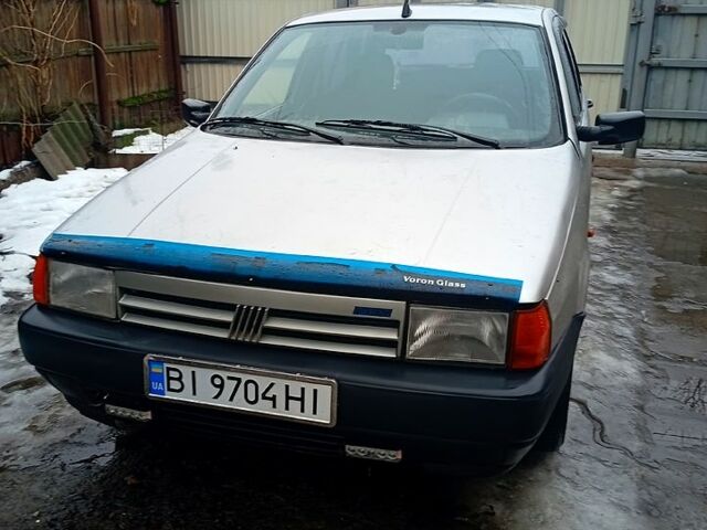 Серый Фиат Типо, объемом двигателя 1.4 л и пробегом 220 тыс. км за 1350 $, фото 1 на Automoto.ua