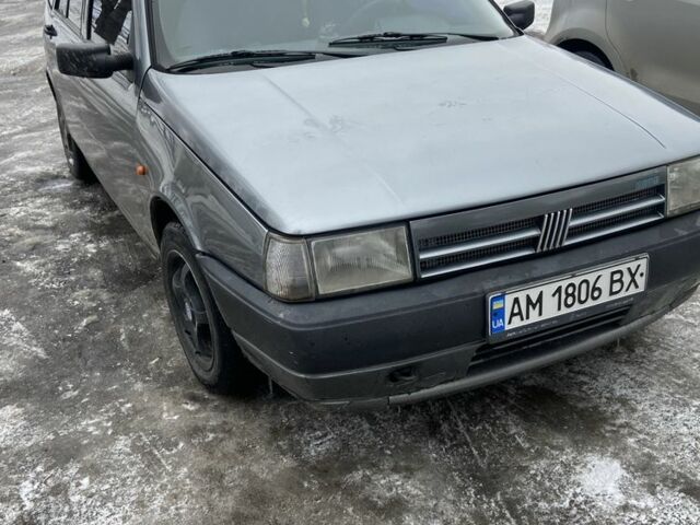 Серый Фиат Типо, объемом двигателя 1.4 л и пробегом 240 тыс. км за 1300 $, фото 1 на Automoto.ua