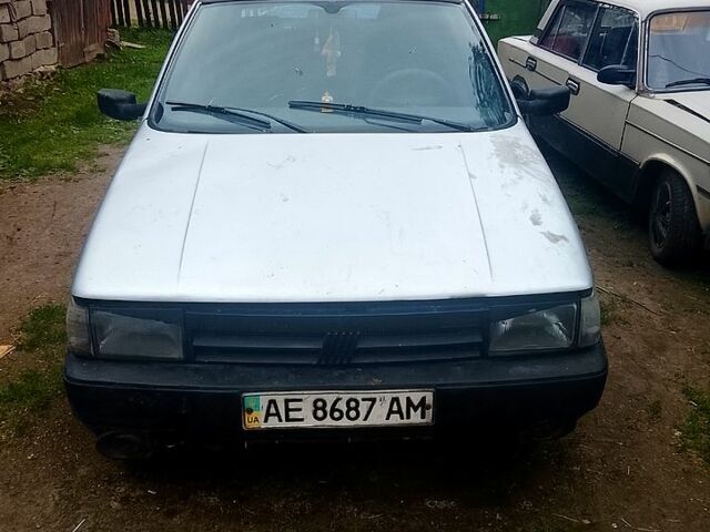 Сірий Фіат Тіпо, об'ємом двигуна 1.4 л та пробігом 0 тис. км за 230 $, фото 1 на Automoto.ua