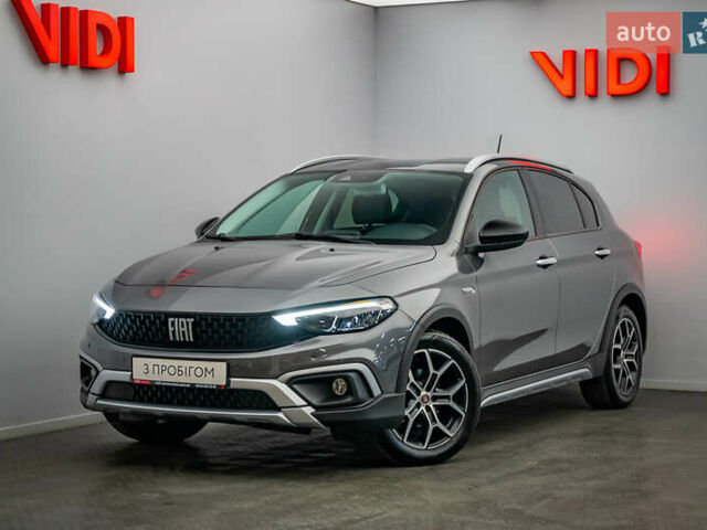 Серый Фиат Типо, объемом двигателя 1 л и пробегом 29 тыс. км за 15269 $, фото 1 на Automoto.ua