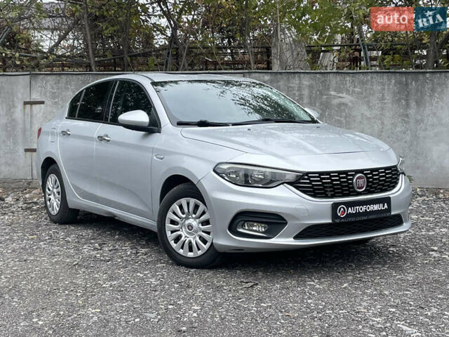 Сірий Фіат Тіпо, об'ємом двигуна 1.6 л та пробігом 155 тис. км за 8290 $, фото 1 на Automoto.ua