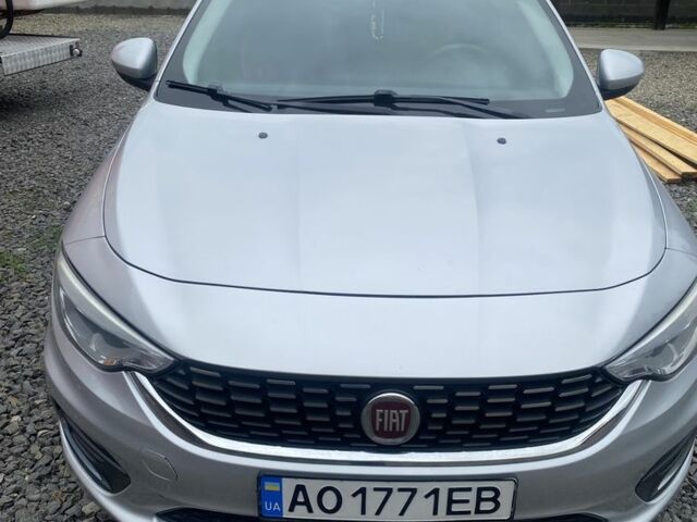 Сірий Фіат Тіпо, об'ємом двигуна 1.4 л та пробігом 200 тис. км за 8200 $, фото 1 на Automoto.ua
