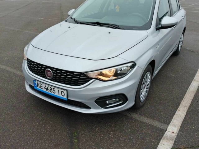 Сірий Фіат Тіпо, об'ємом двигуна 1.4 л та пробігом 77 тис. км за 9800 $, фото 1 на Automoto.ua