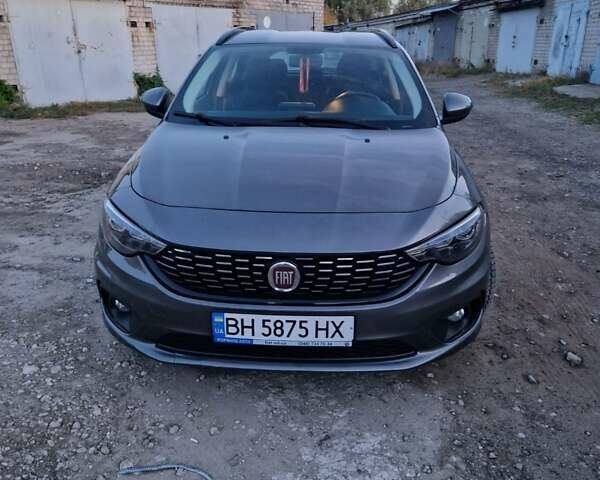 Сірий Фіат Тіпо, об'ємом двигуна 1.6 л та пробігом 90 тис. км за 12250 $, фото 1 на Automoto.ua