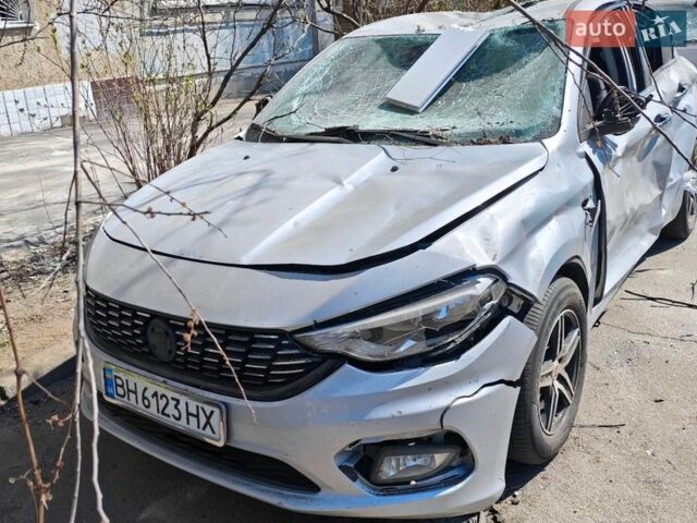 Сірий Фіат Тіпо, об'ємом двигуна 1.25 л та пробігом 75 тис. км за 3500 $, фото 1 на Automoto.ua